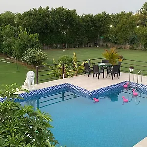 Villa The Singh Farm Cosy Private Pool Farm, Gurgaon