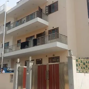 Guest house The Zion Residency Sector 38, Gurgaon